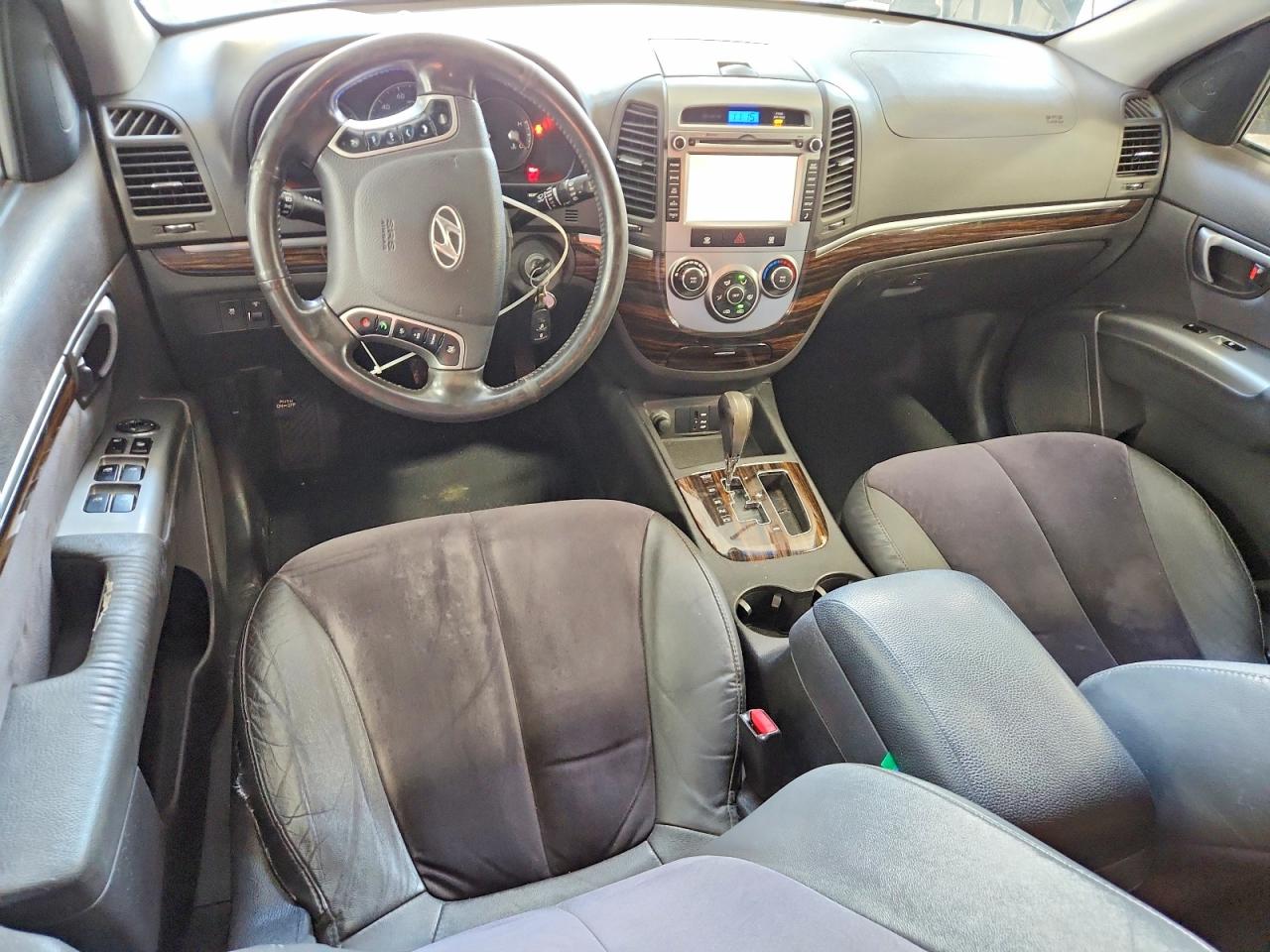 2011 HYUNDAI SANTA FE SE photo 15