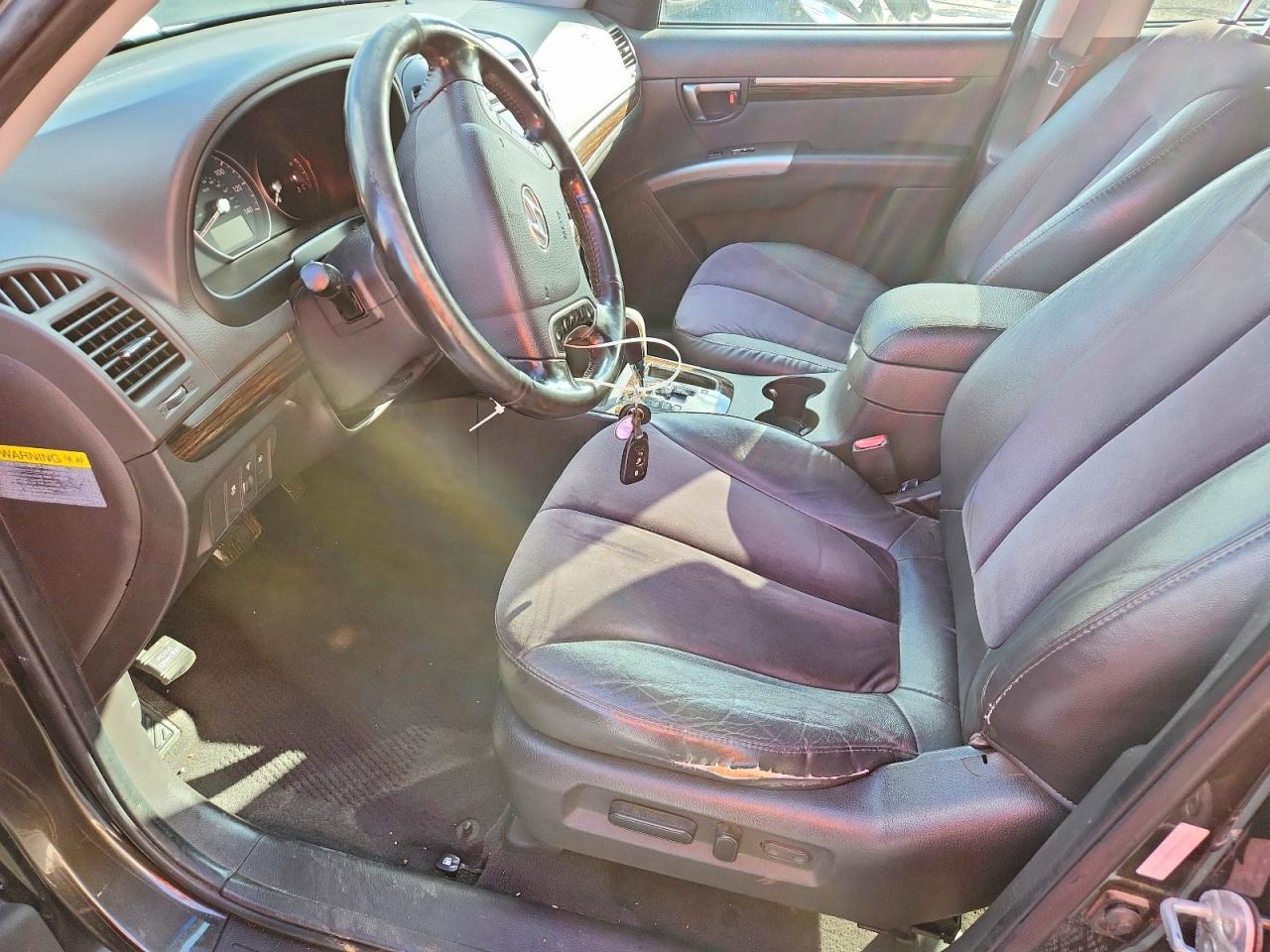 2011 HYUNDAI SANTA FE SE photo 13