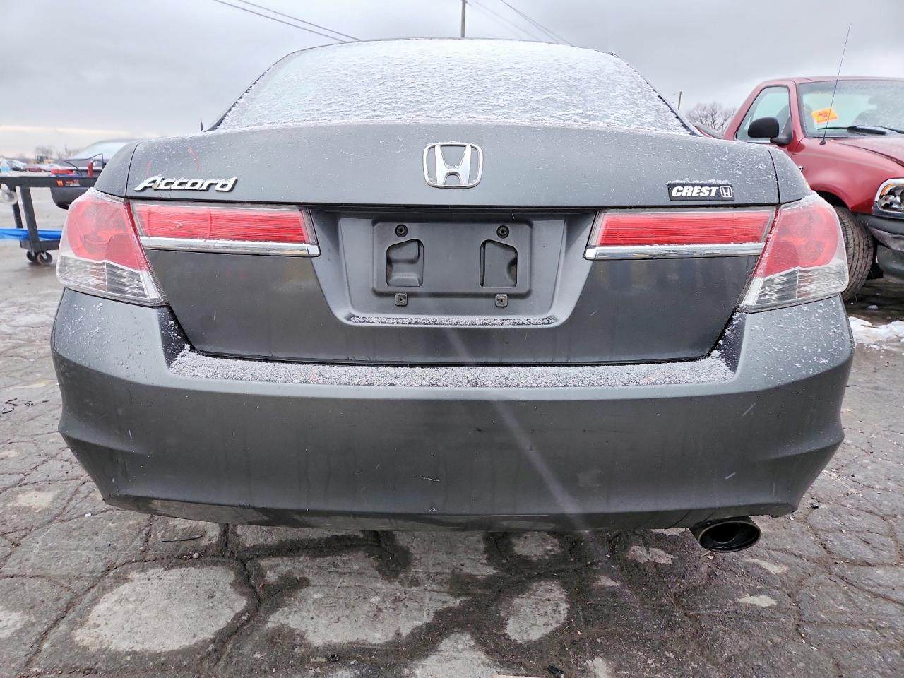 2012 HONDA ACCORD LX photo 6