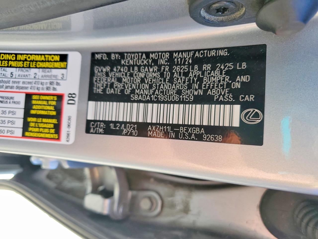2025 LEXUS ES 300H BASE photo 13