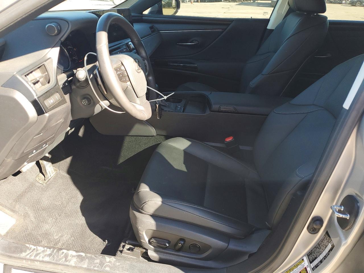 2025 LEXUS ES 300H BASE photo 7