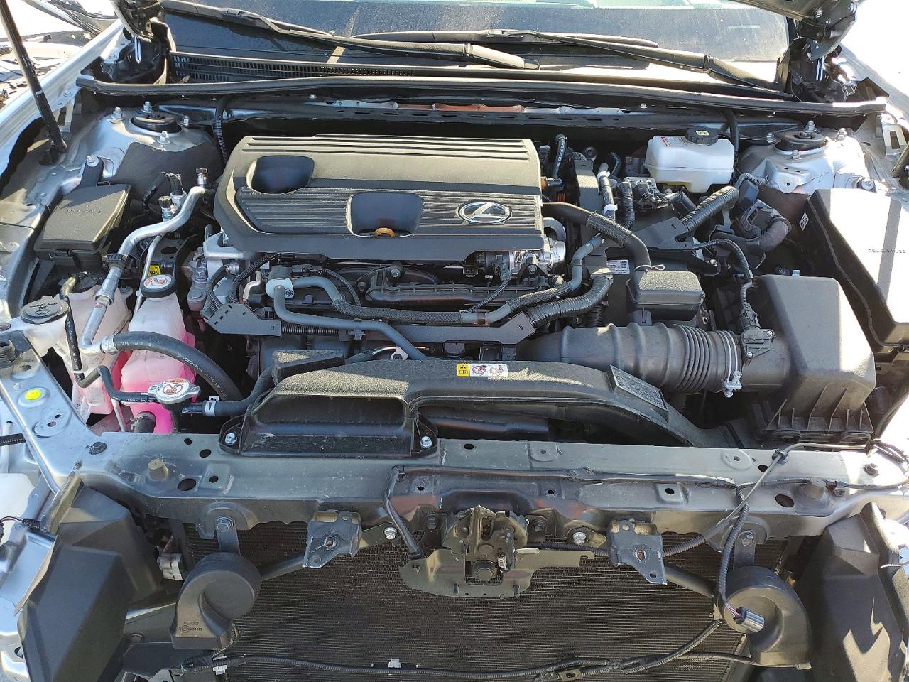 2025 LEXUS ES 300H BASE photo 11