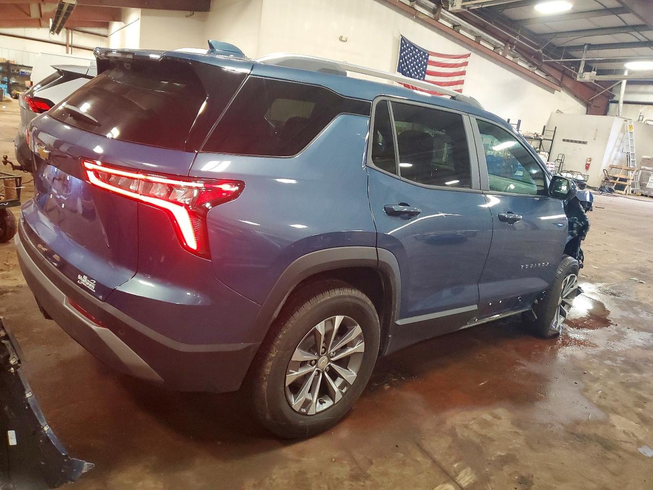 2026 CHEVROLET EQUINOX LT photo 5