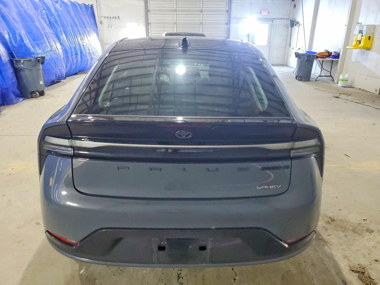 2025 TOYOTA PRIUS XSE photo 6