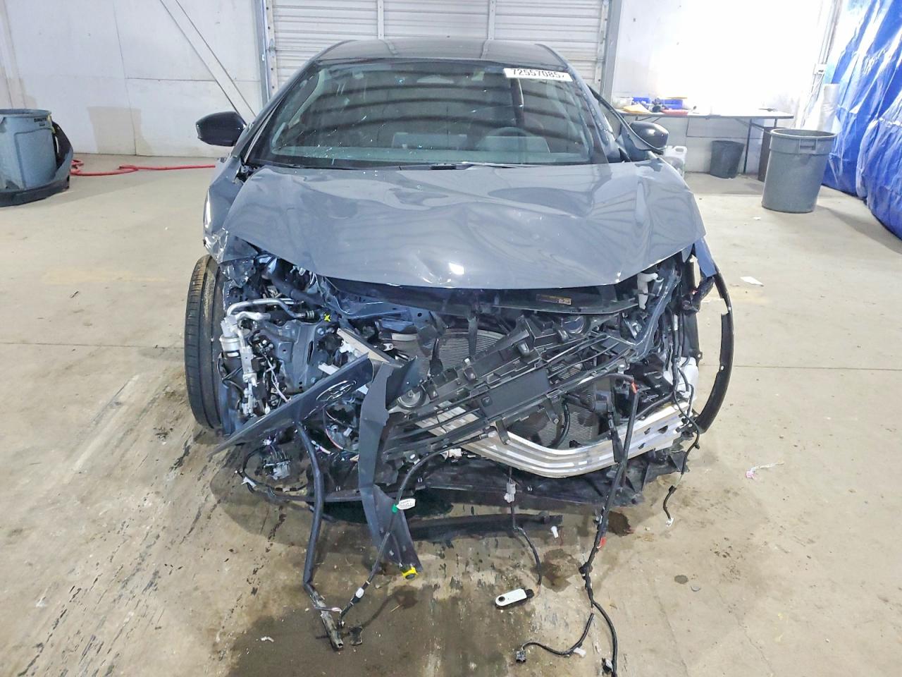 2025 TOYOTA PRIUS XSE photo 5