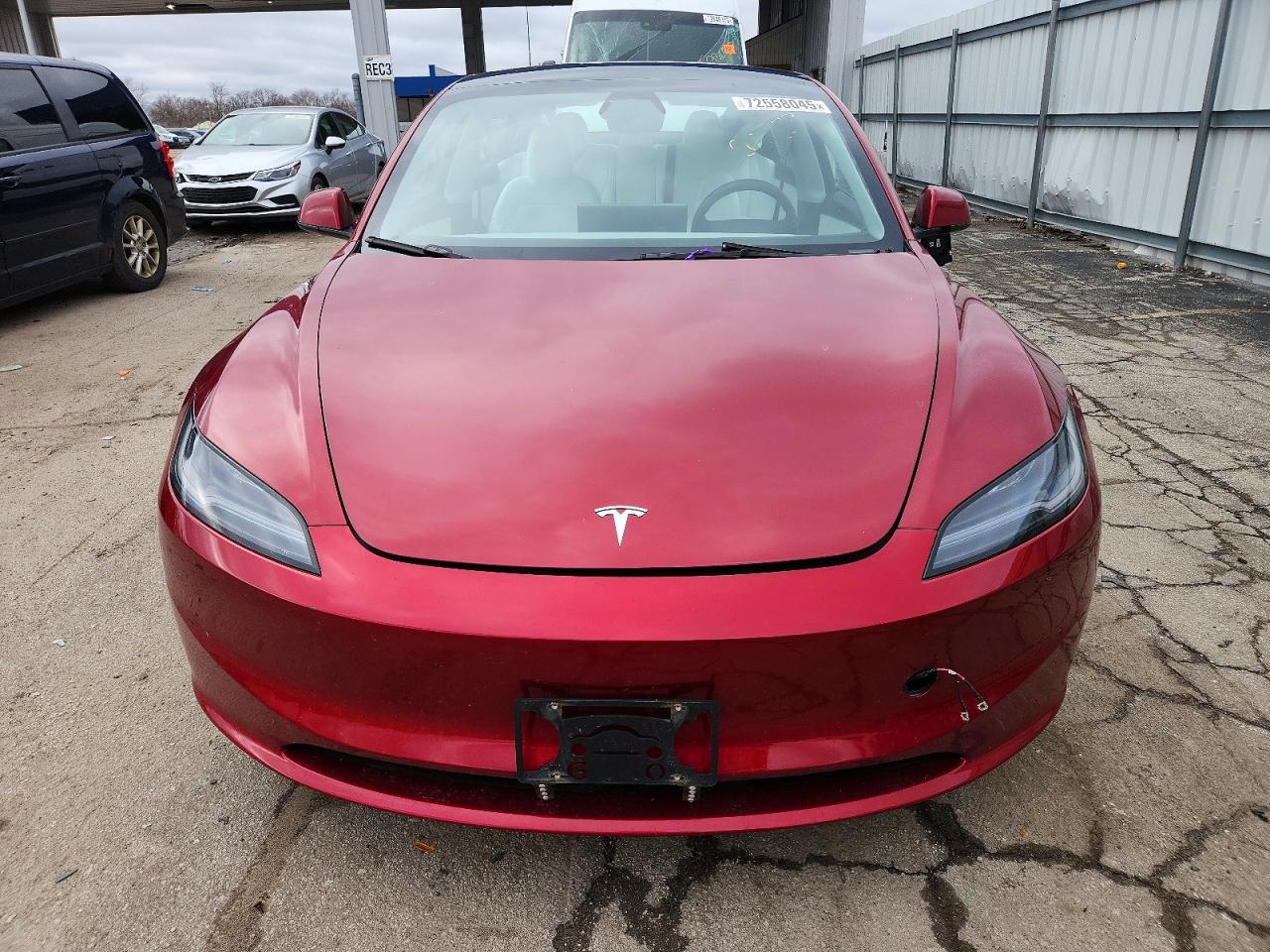 2024 TESLA MODEL 3 photo 9