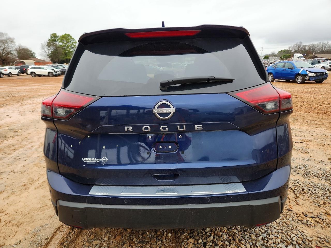 2025 NISSAN ROGUE SV photo 6