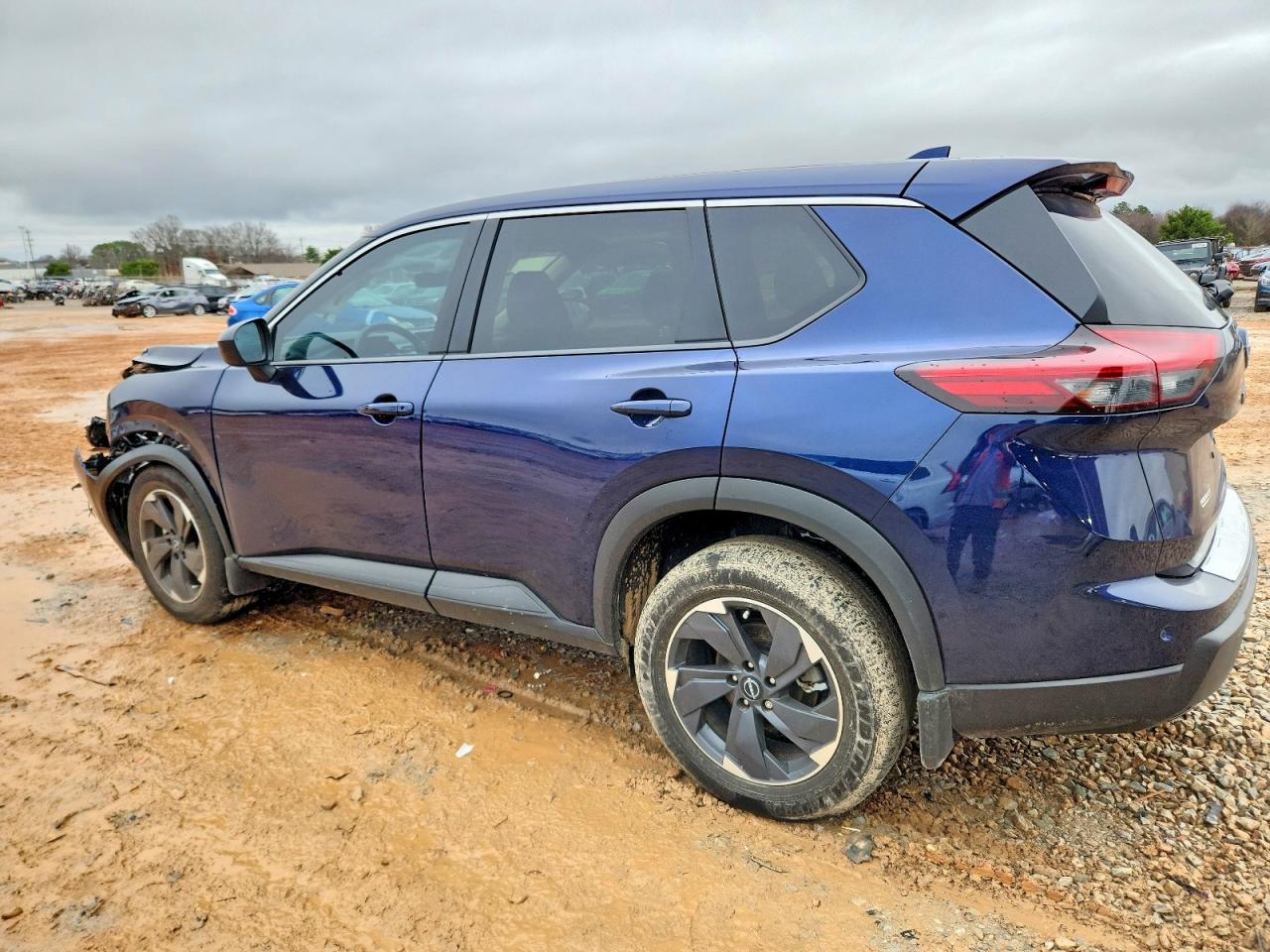 2025 NISSAN ROGUE SV photo 2