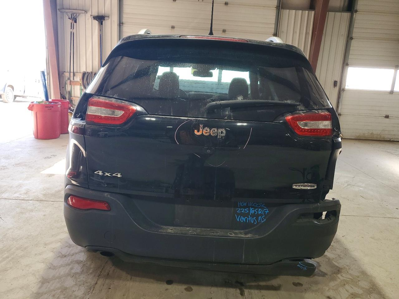 2018 JEEP CHEROKEE LATITUDE PLUS photo 16