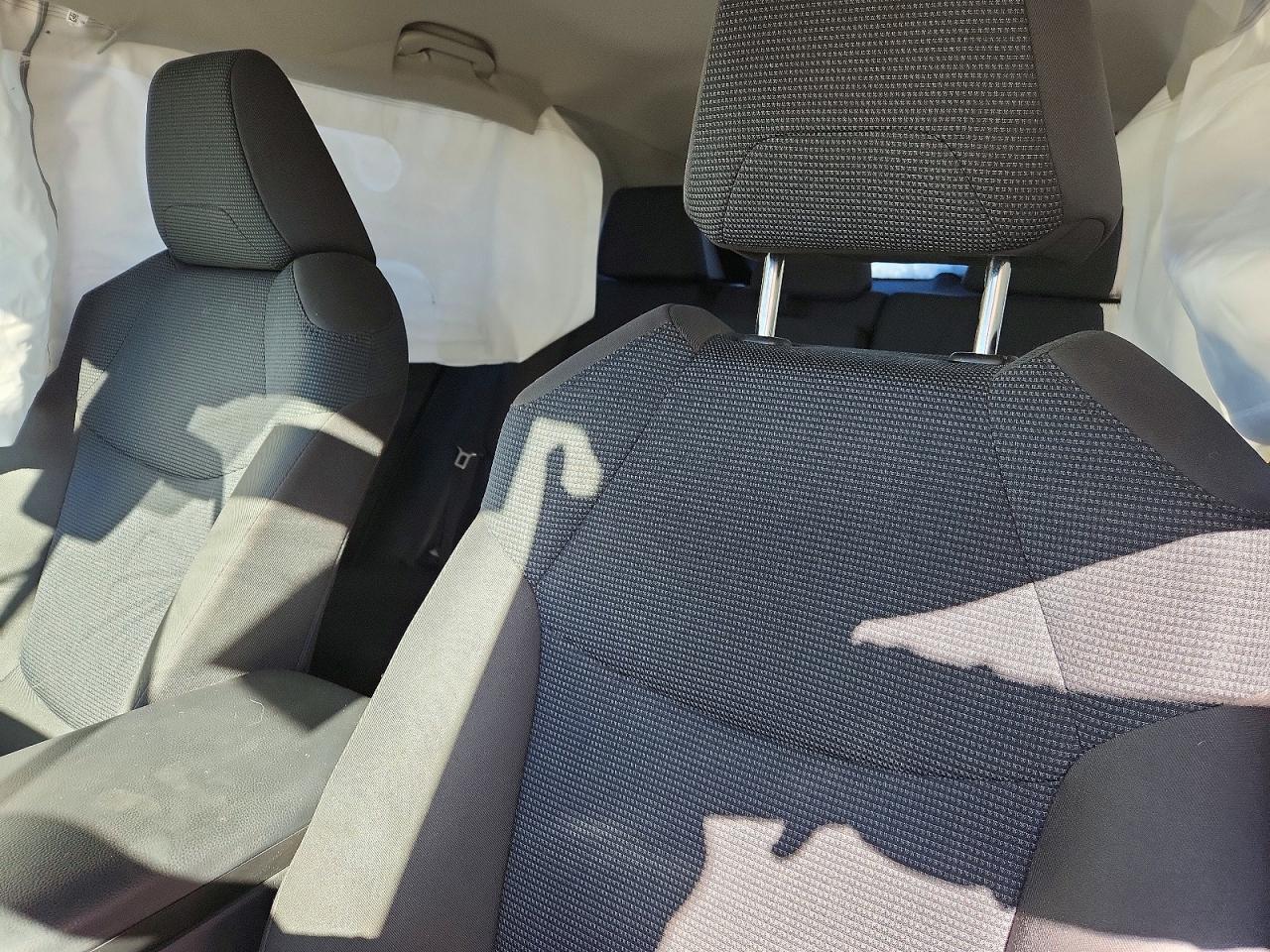 2025 TOYOTA RAV4 LE photo 10