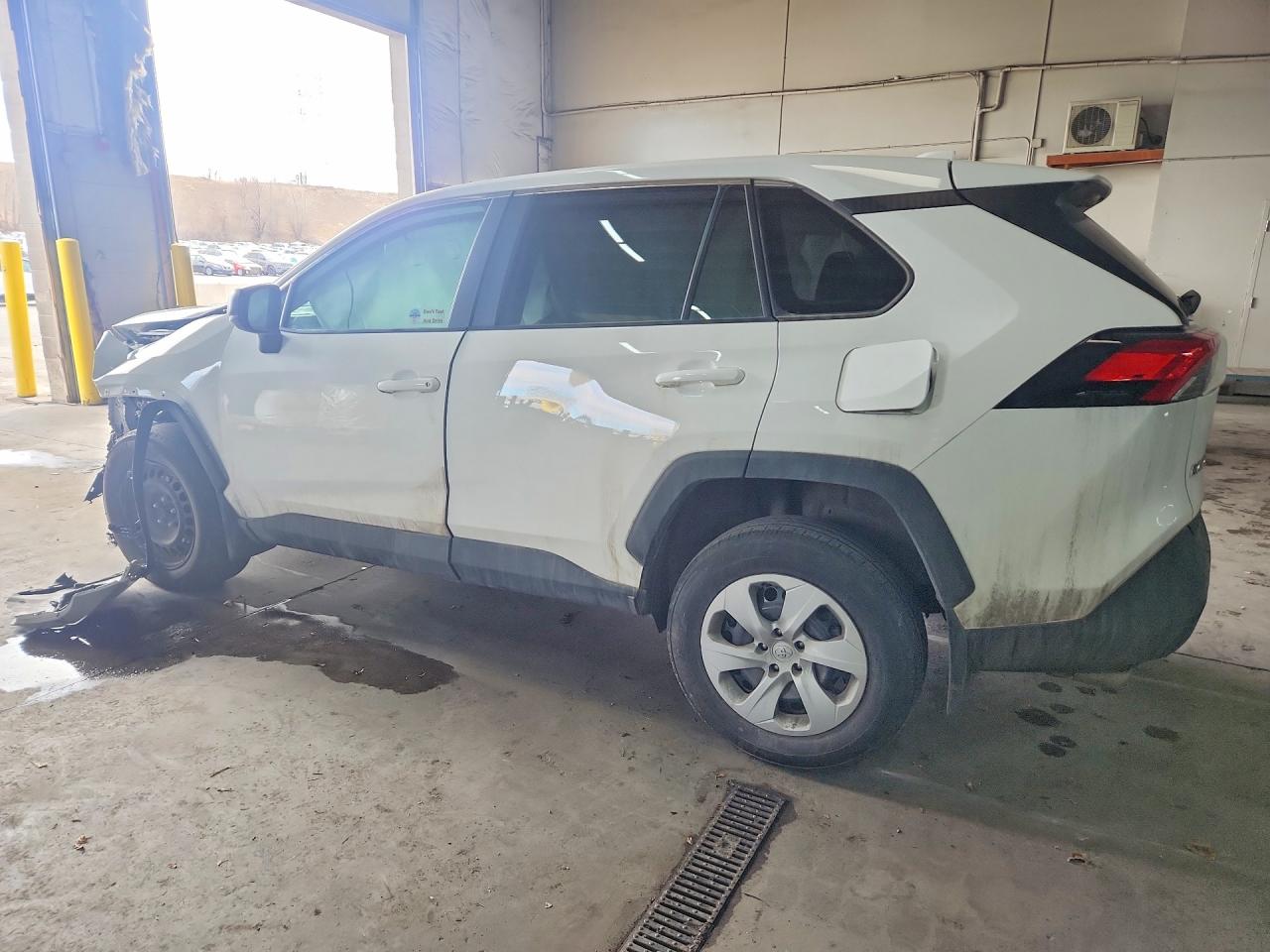 2025 TOYOTA RAV4 LE photo 2