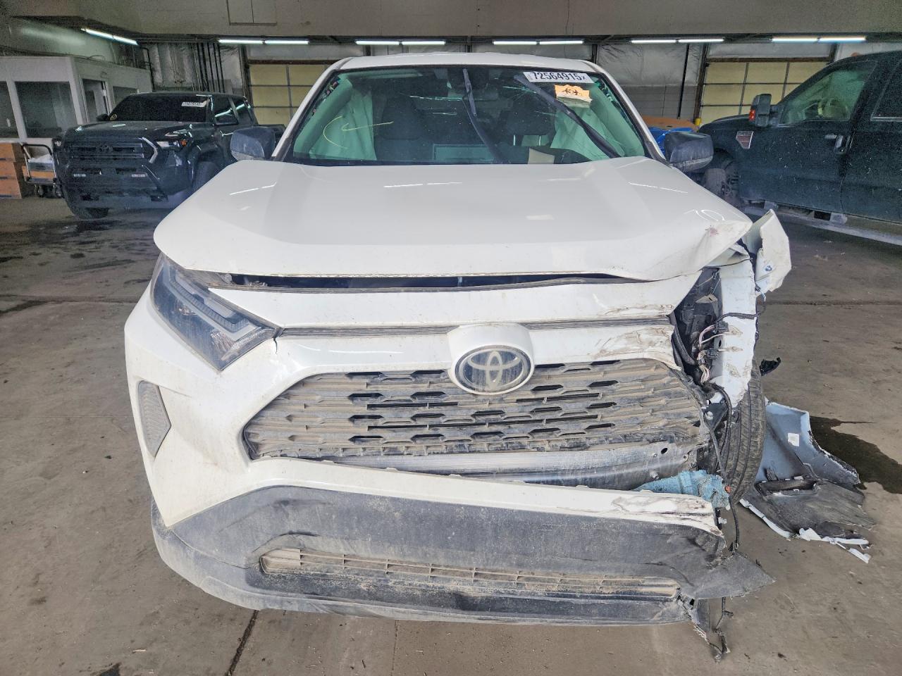 2025 TOYOTA RAV4 LE photo 5