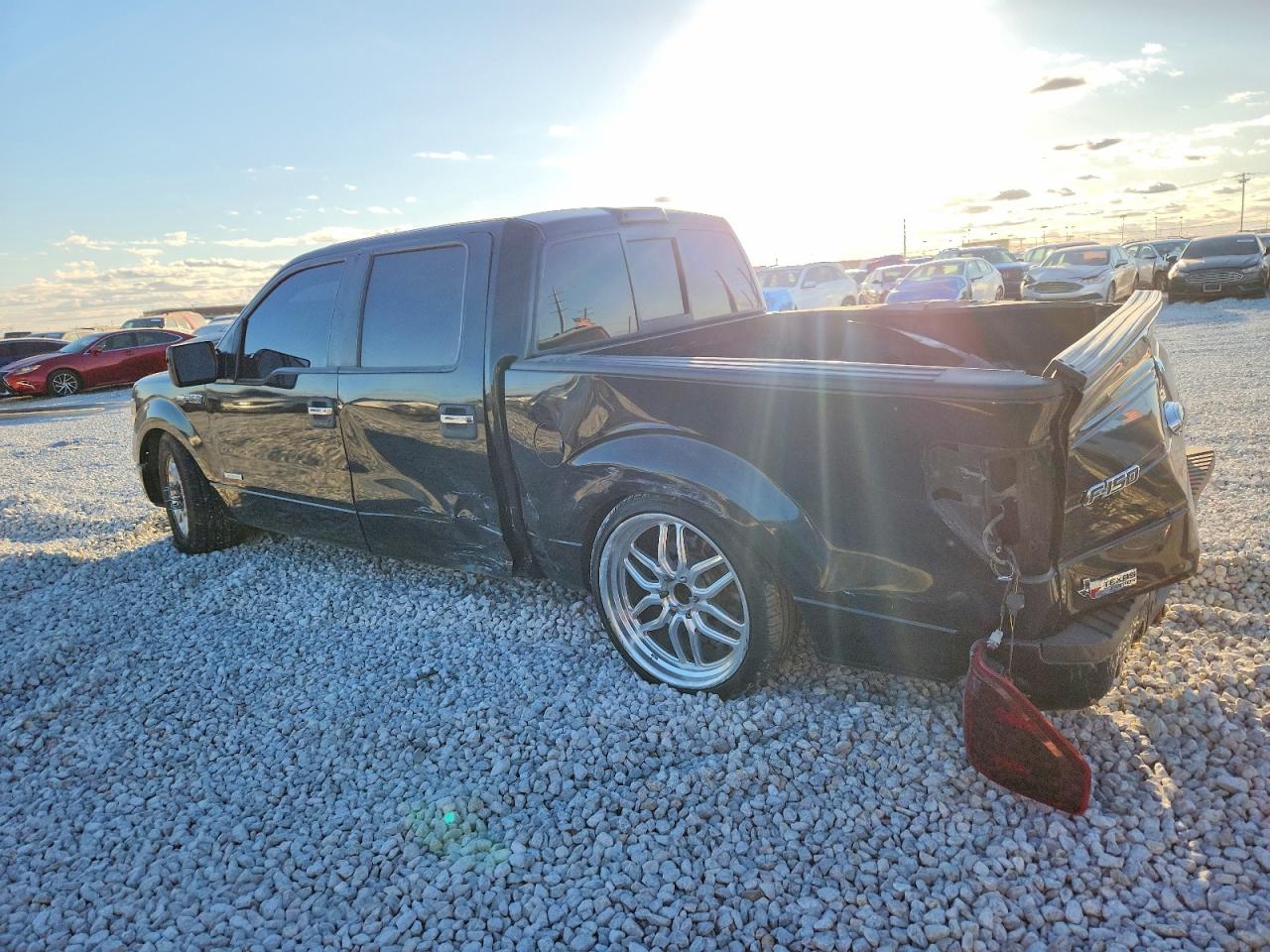 2013 FORD F150 SUPERCREW photo 4