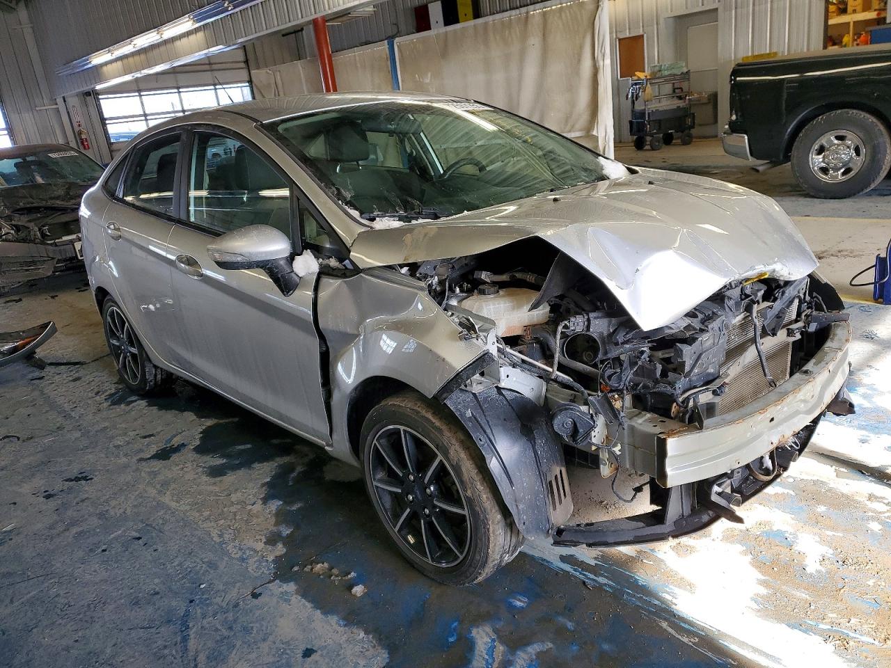 2019 FORD FIESTA SE photo 10