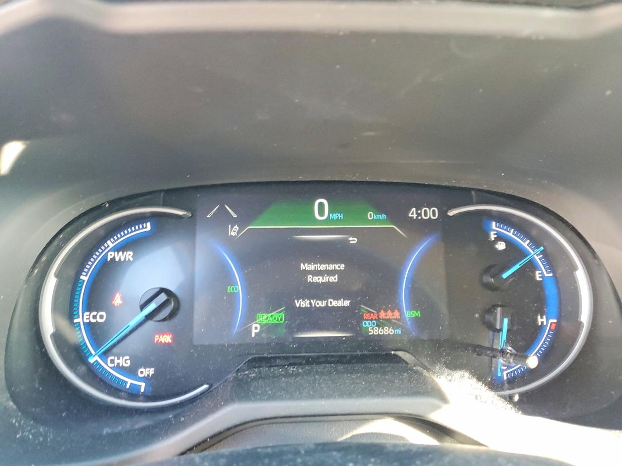 2024 TOYOTA RAV4 XLE photo 9