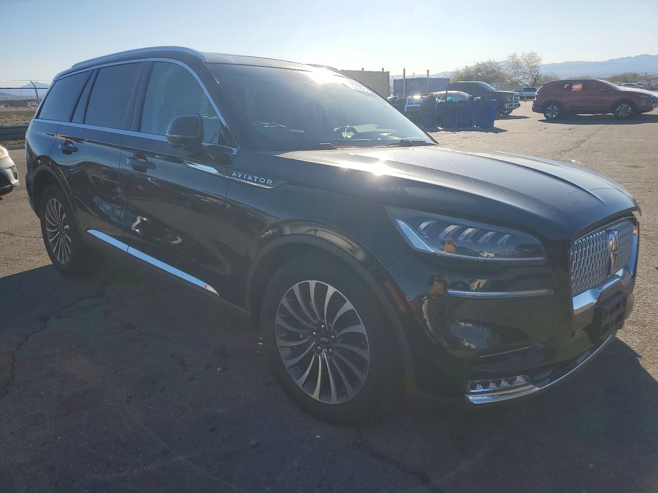2021 LINCOLN AVIATOR RESERVE photo 4