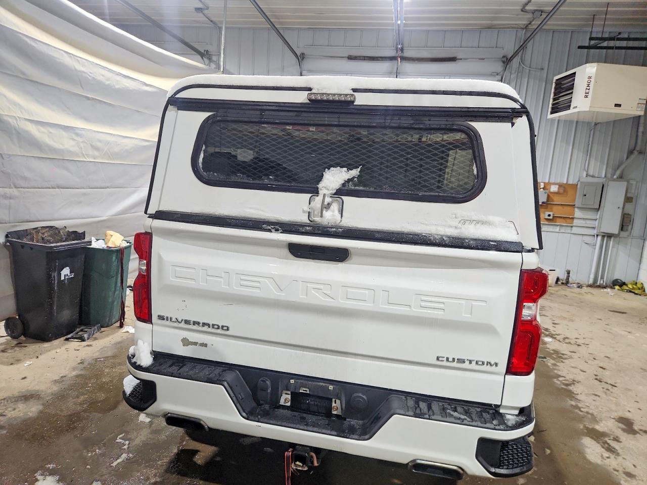 2021 CHEVROLET SILVERADO K1500 CUSTOM photo 11