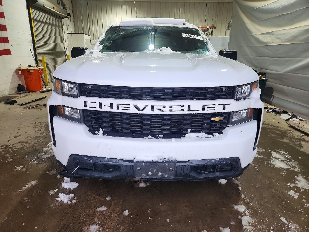 2021 CHEVROLET SILVERADO K1500 CUSTOM photo 9