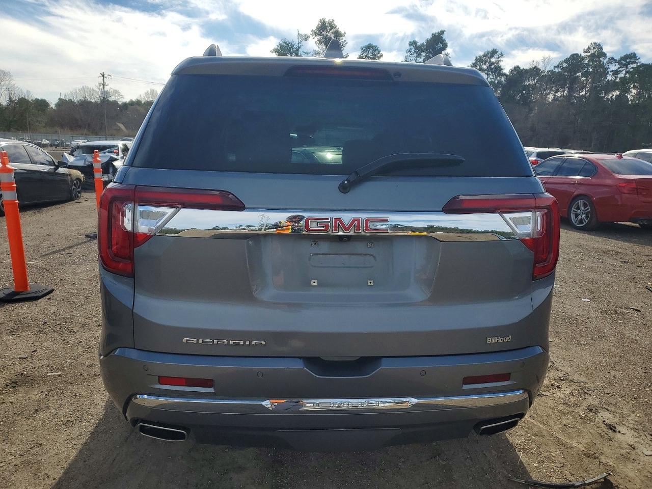 2021 GMC ACADIA DENALI photo 6