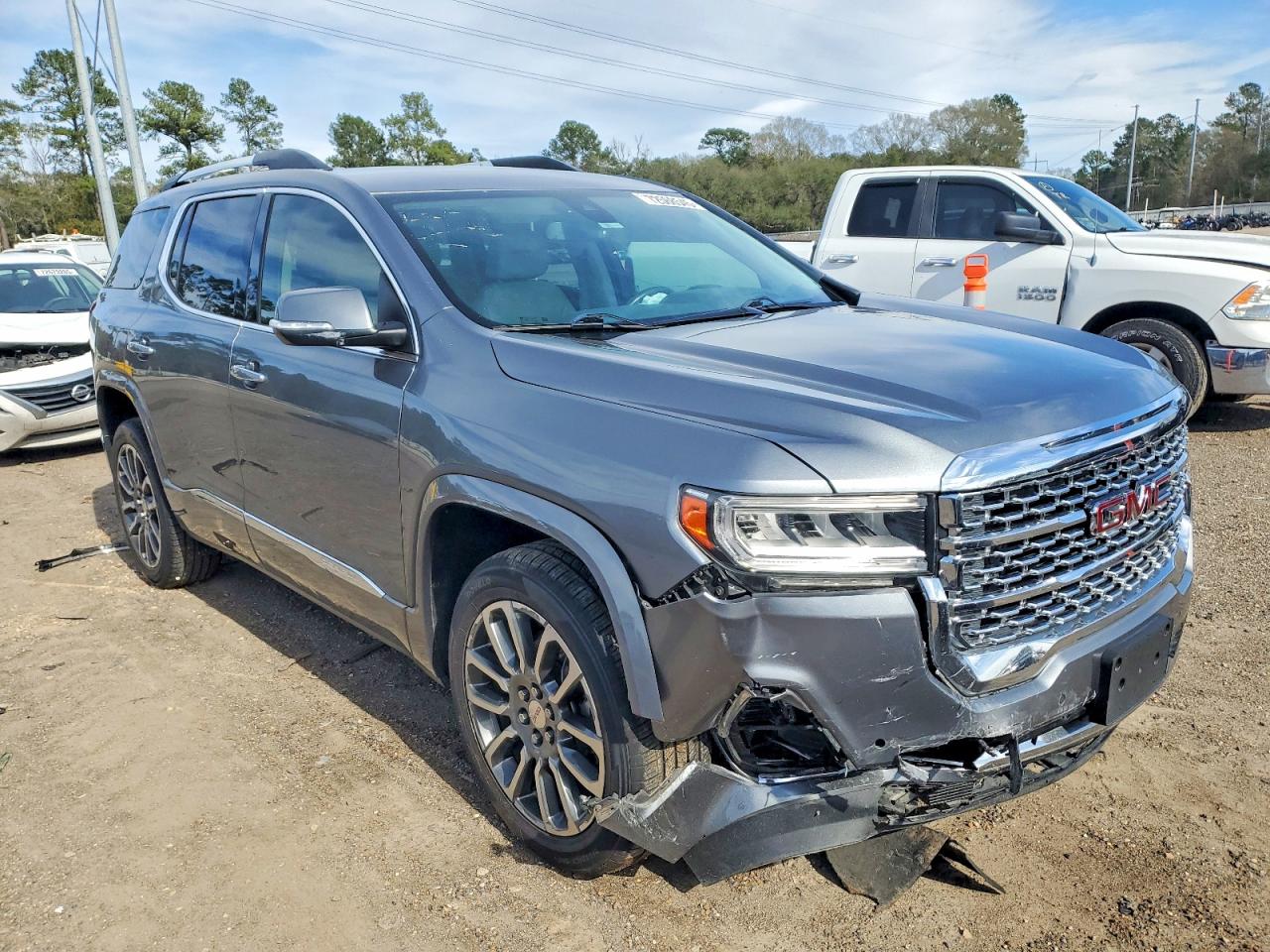 2021 GMC ACADIA DENALI photo 4