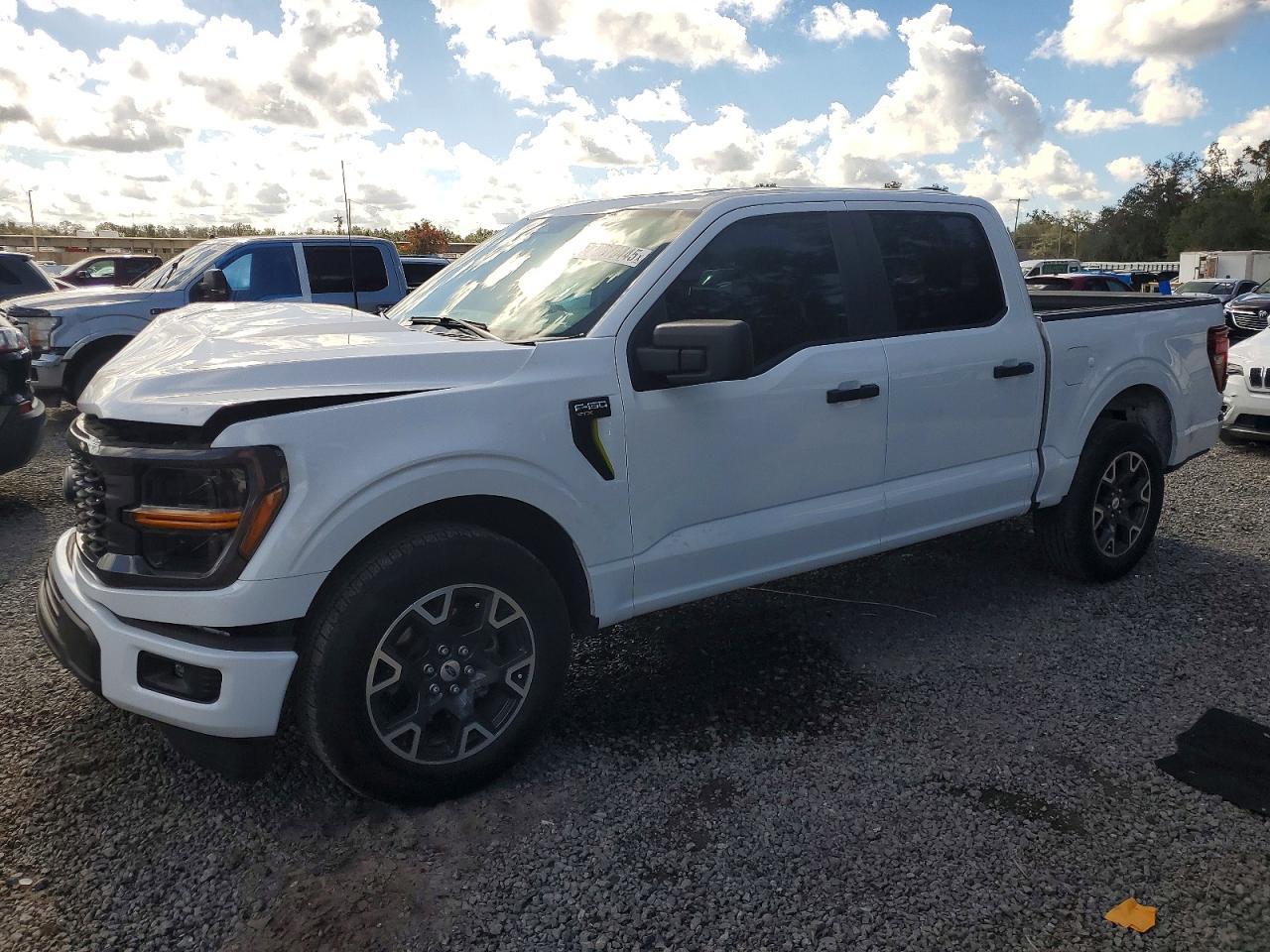 2024 FORD F150