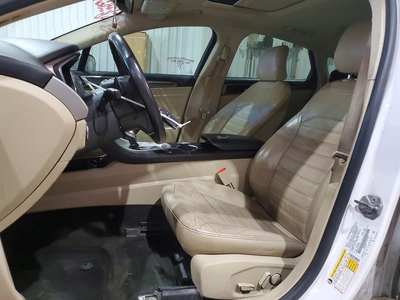 2015 FORD FUSION SE photo 7