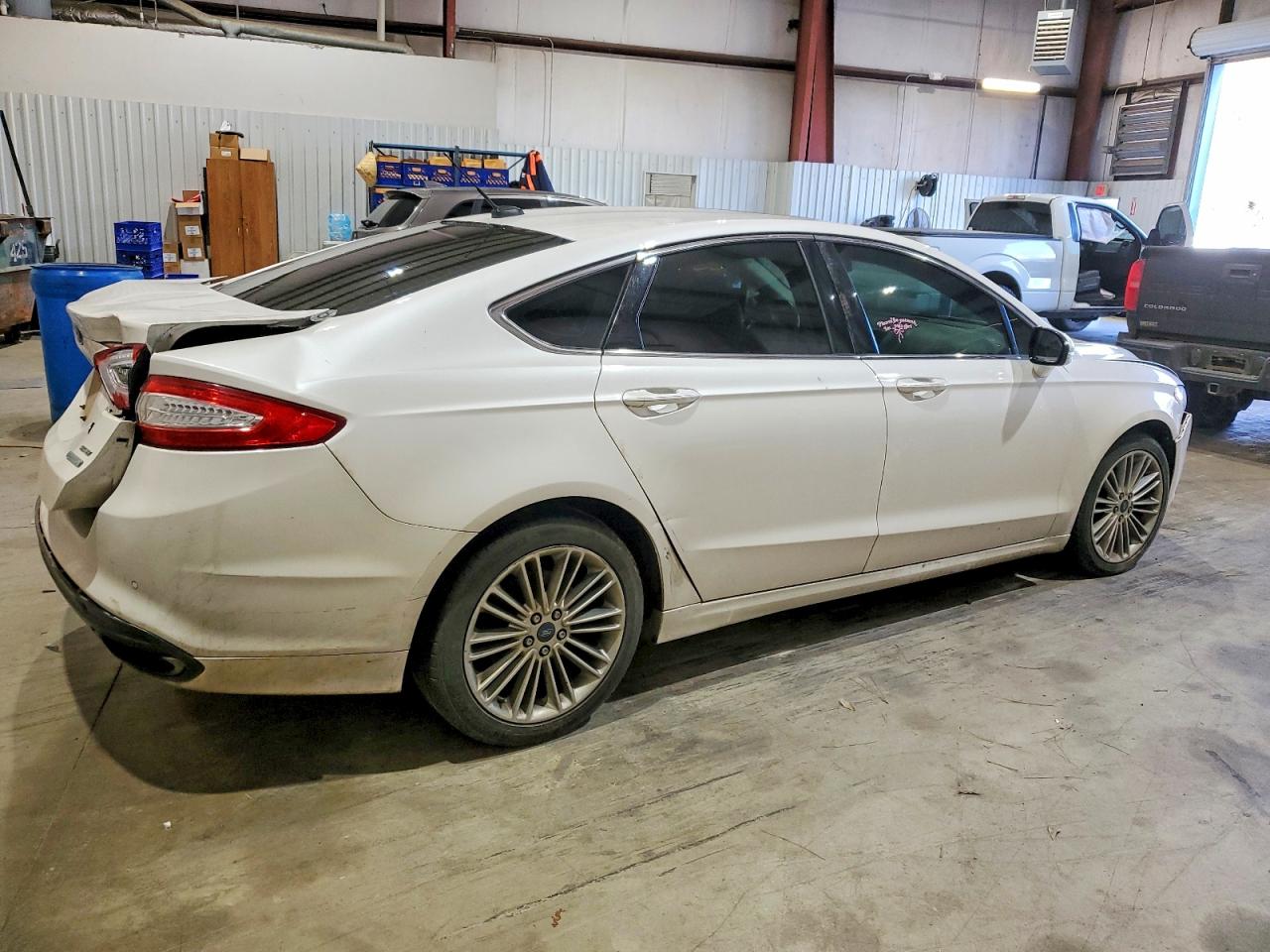2015 FORD FUSION SE photo 3