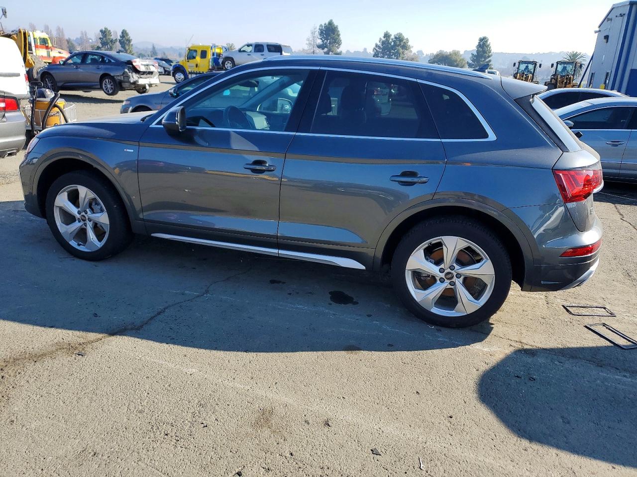 2023 AUDI Q5 PREMIUM PLUS 45 photo 2