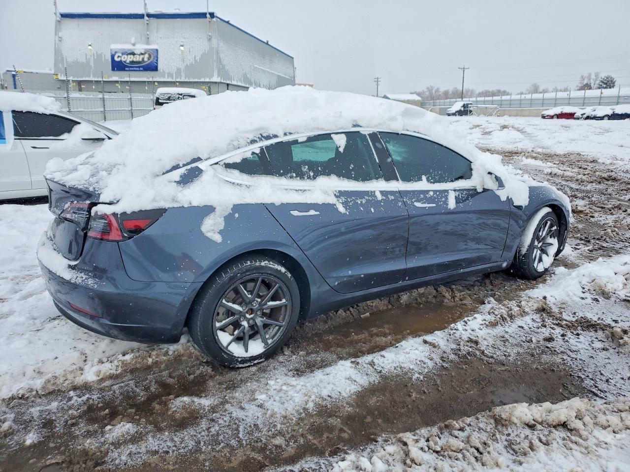 2018 TESLA MODEL 3 photo 5