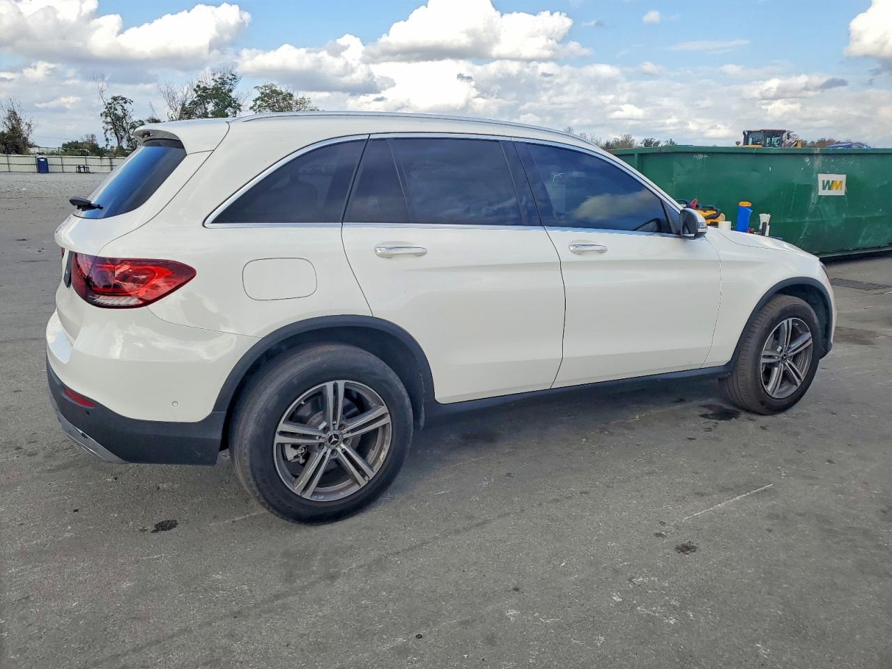 2021 MERCEDES-BENZ GLC 300 photo 5