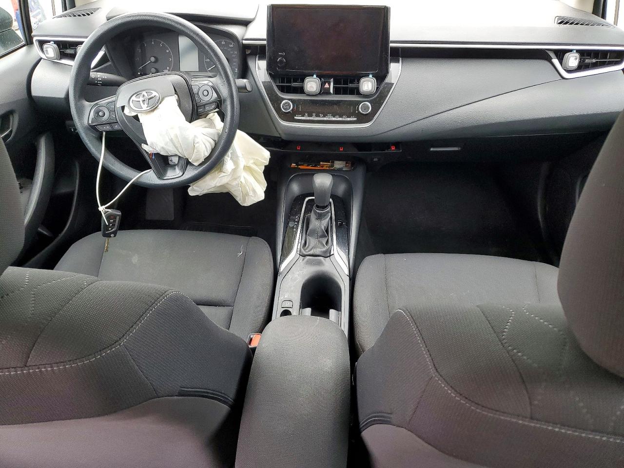 2023 TOYOTA COROLLA LE photo 8