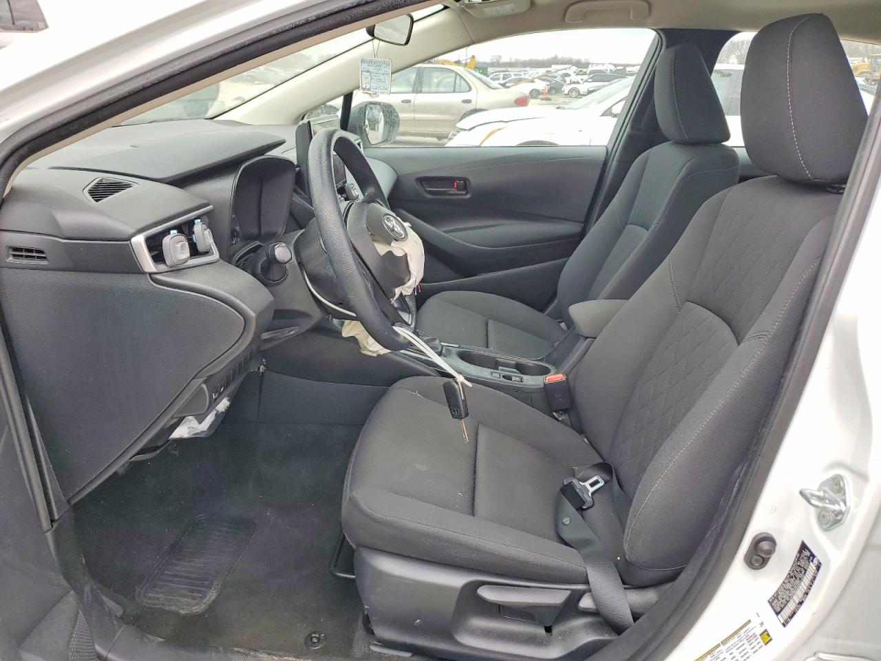 2023 TOYOTA COROLLA LE photo 7