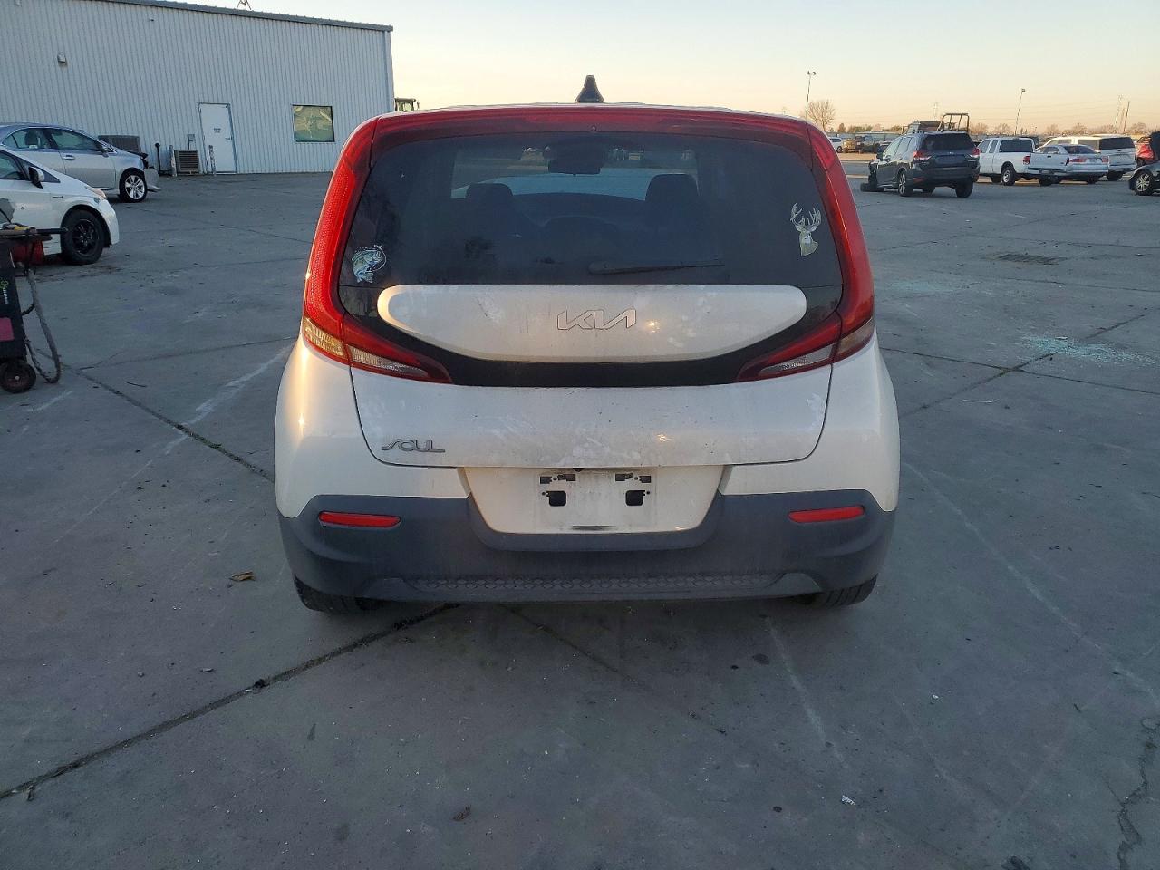 2022 KIA SOUL LX photo 11