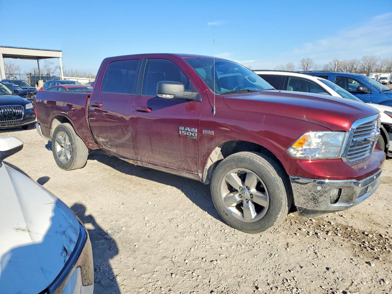 2019 RAM 1500 CLASSIC SLT photo 7