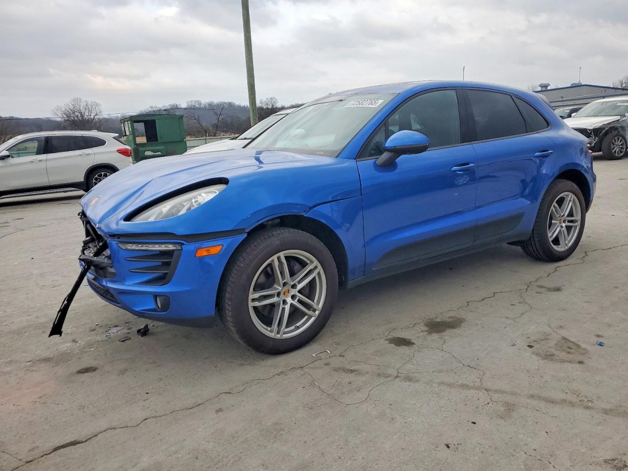 2017 PORSCHE MACAN