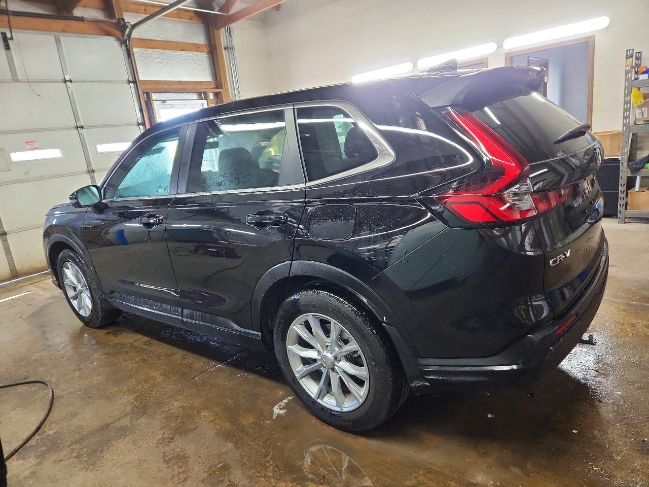 2025 HONDA CR-V EXL photo 2