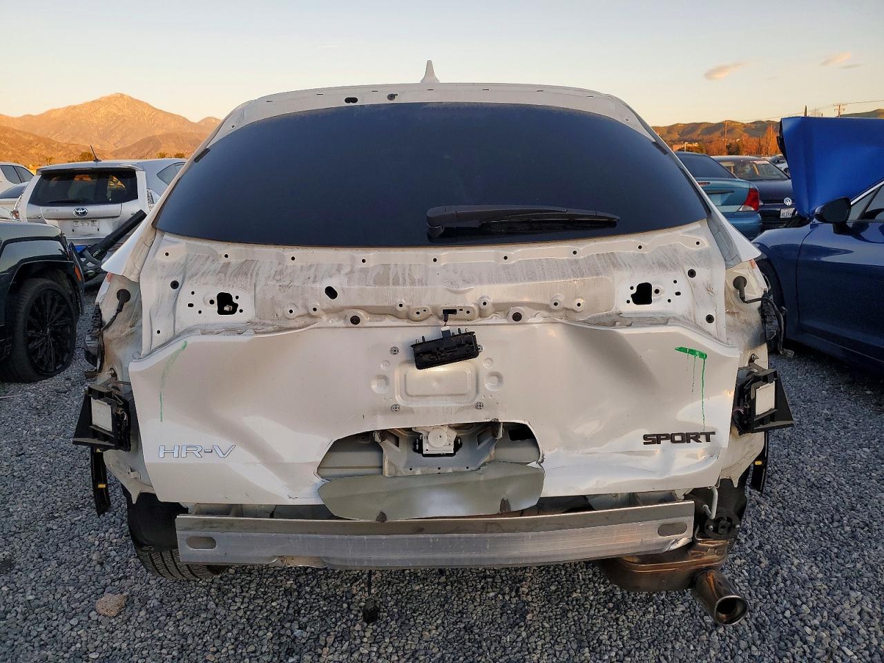 2024 HONDA HR-V SPORT photo 11