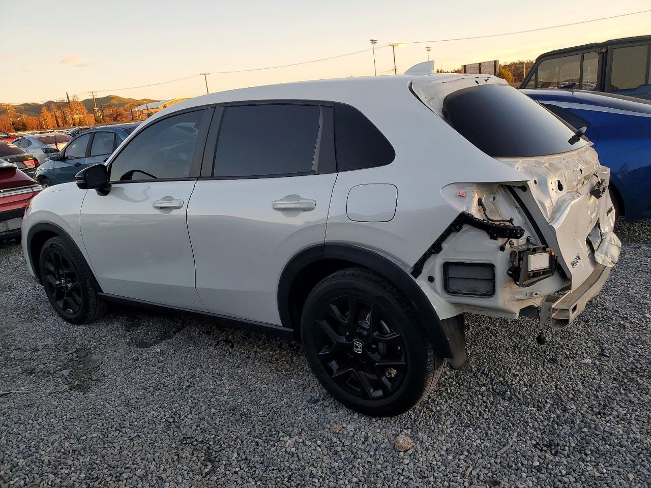 2024 HONDA HR-V SPORT photo 3