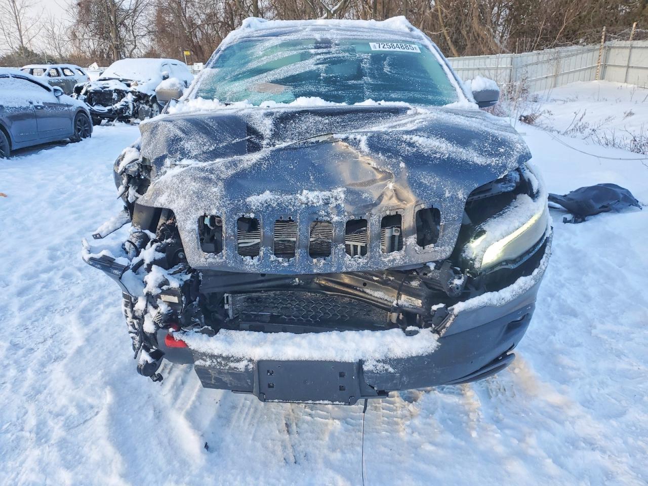 2019 JEEP CHEROKEE TRAILHAWK photo 9