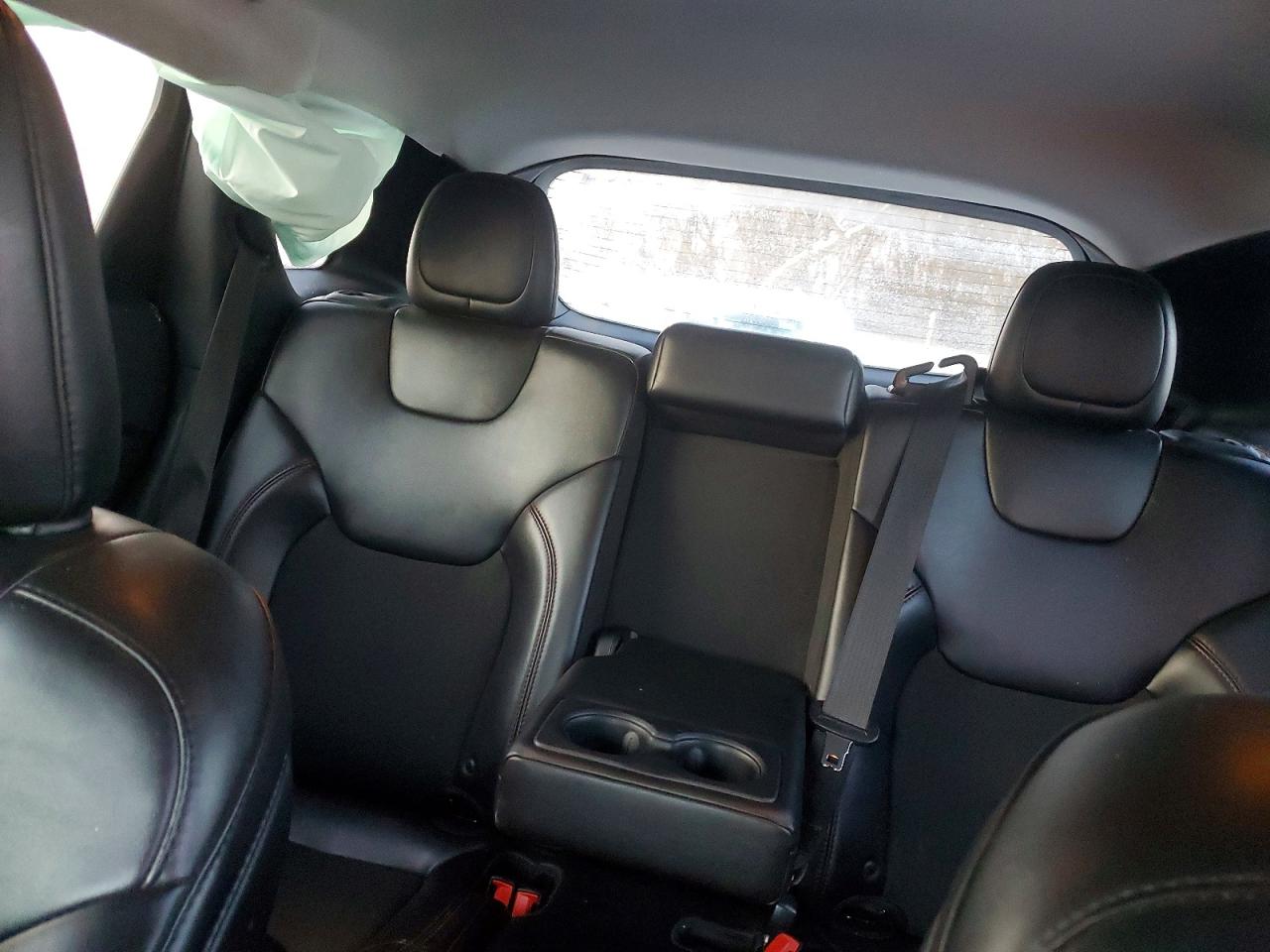 2019 JEEP CHEROKEE TRAILHAWK photo 19