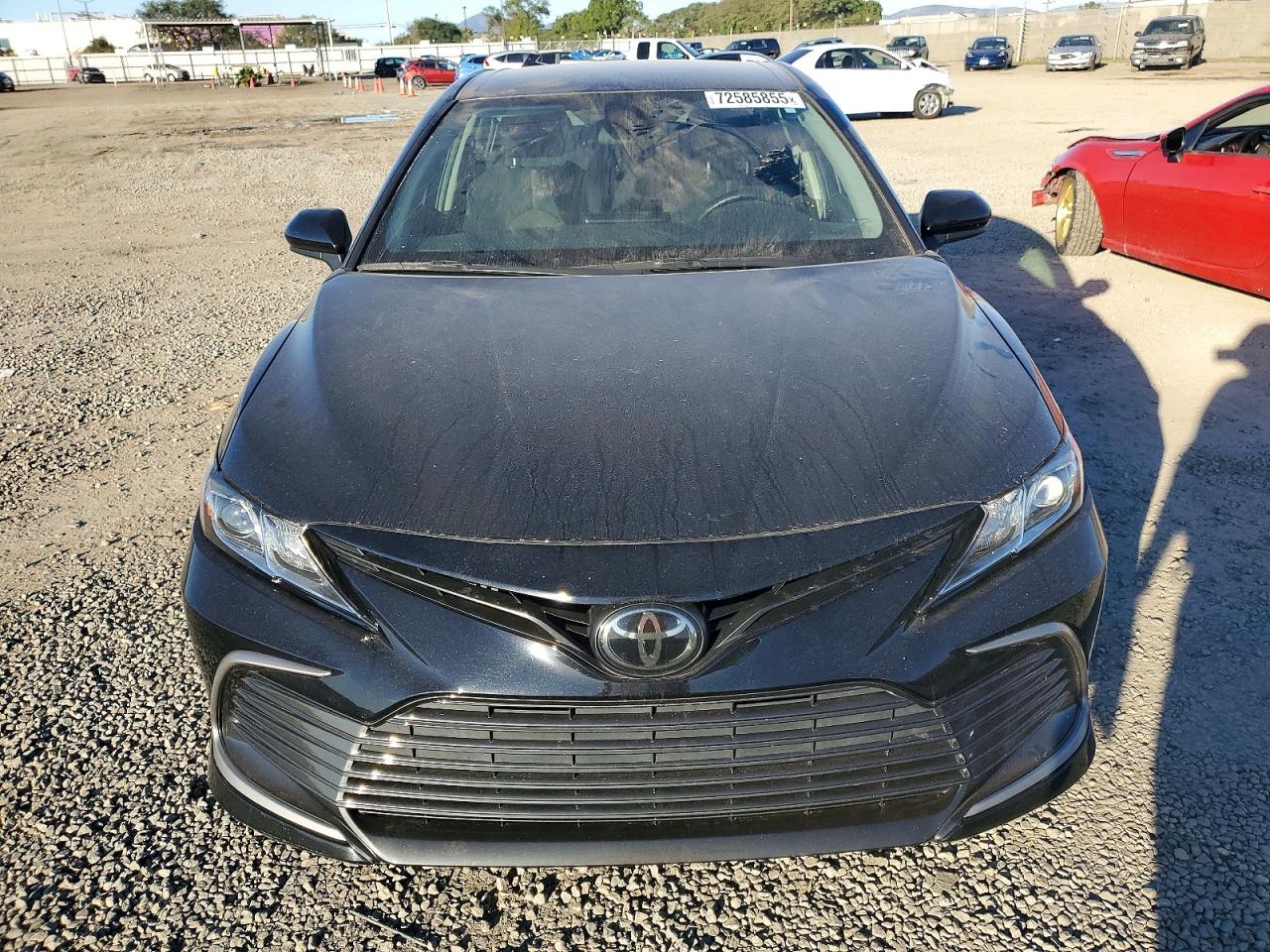 2022 TOYOTA CAMRY LE photo 13
