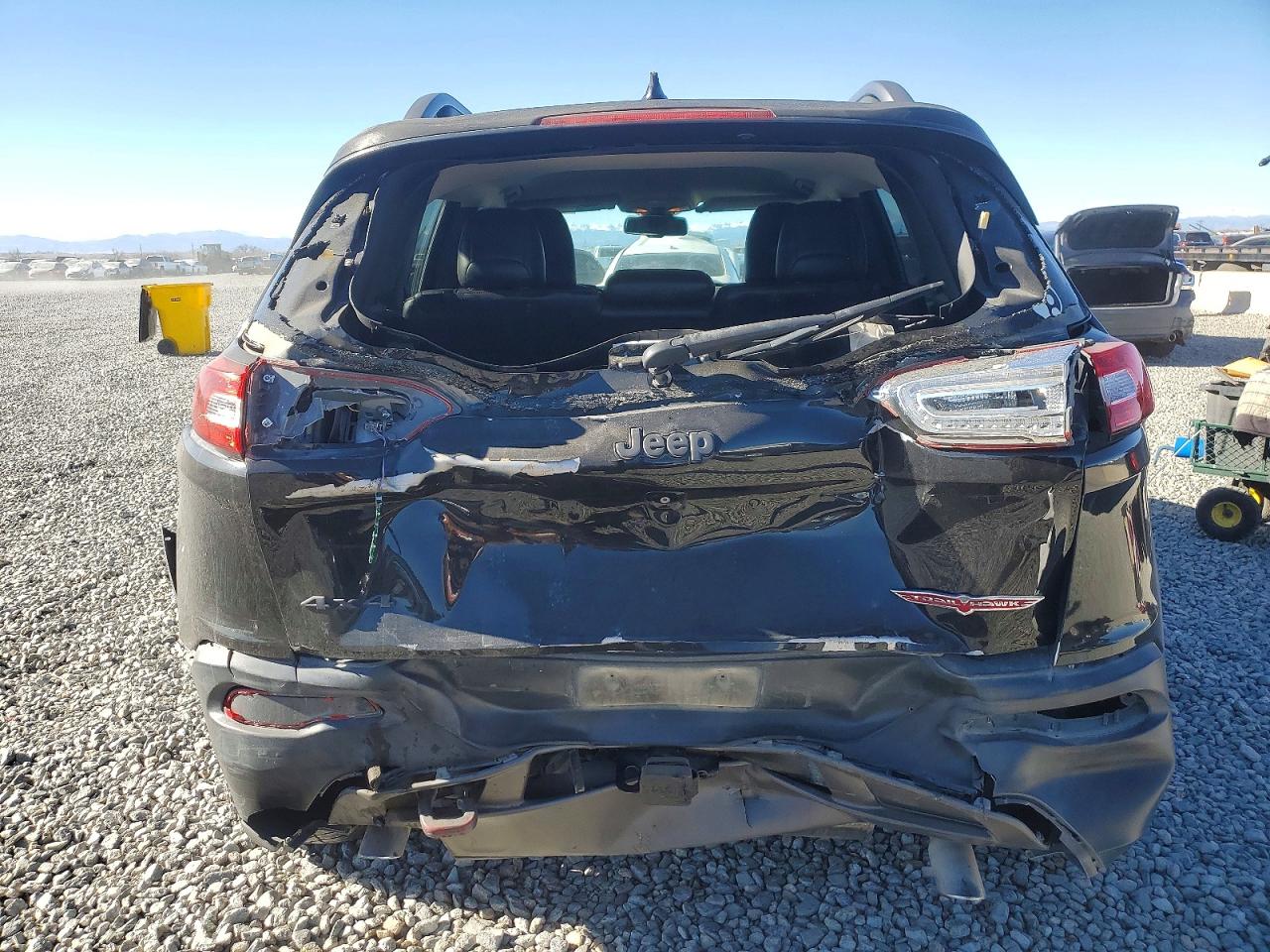 2015 JEEP CHEROKEE TRAILHAWK photo 16
