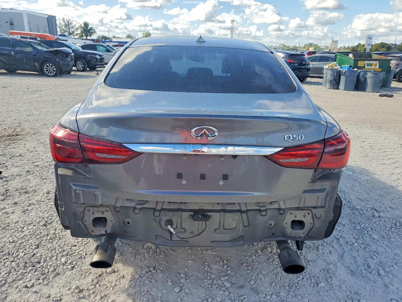 2018 INFINITI Q50 photo 11