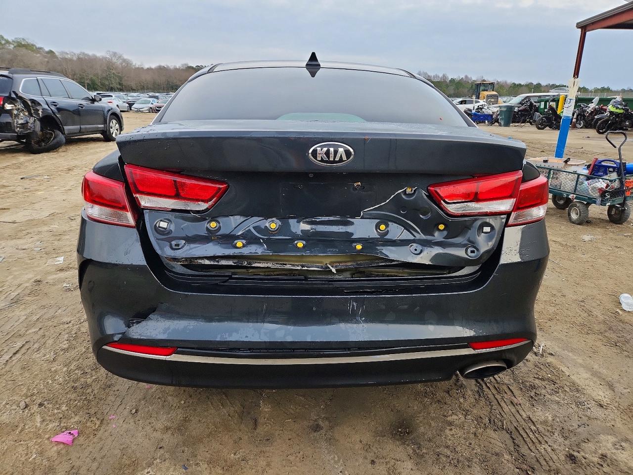 2016 KIA OPTIMA LX photo 11