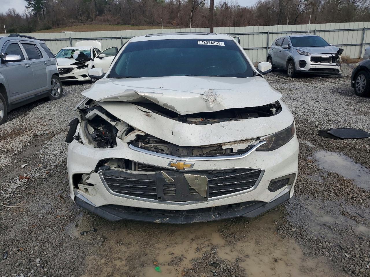 2017 CHEVROLET MALIBU LT photo 5