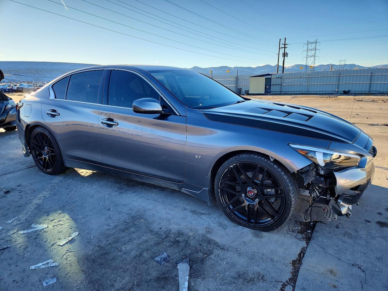 2015 INFINITI Q50 BASE photo 4