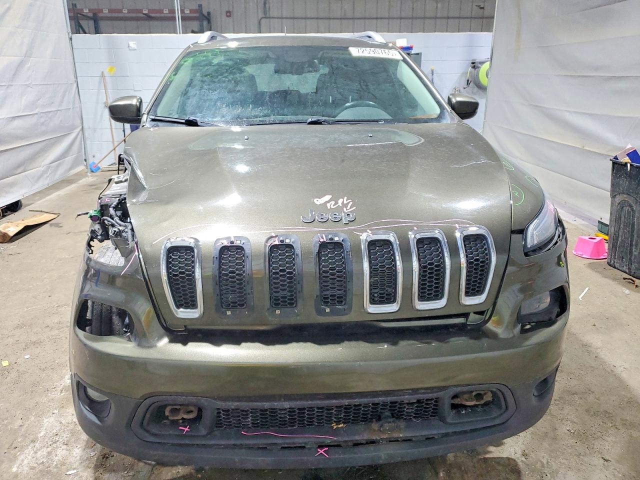 2015 JEEP CHEROKEE LATITUDE photo 5