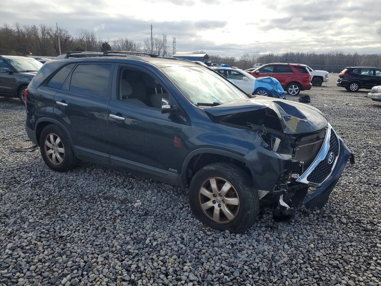 2012 KIA SORENTO photo 7