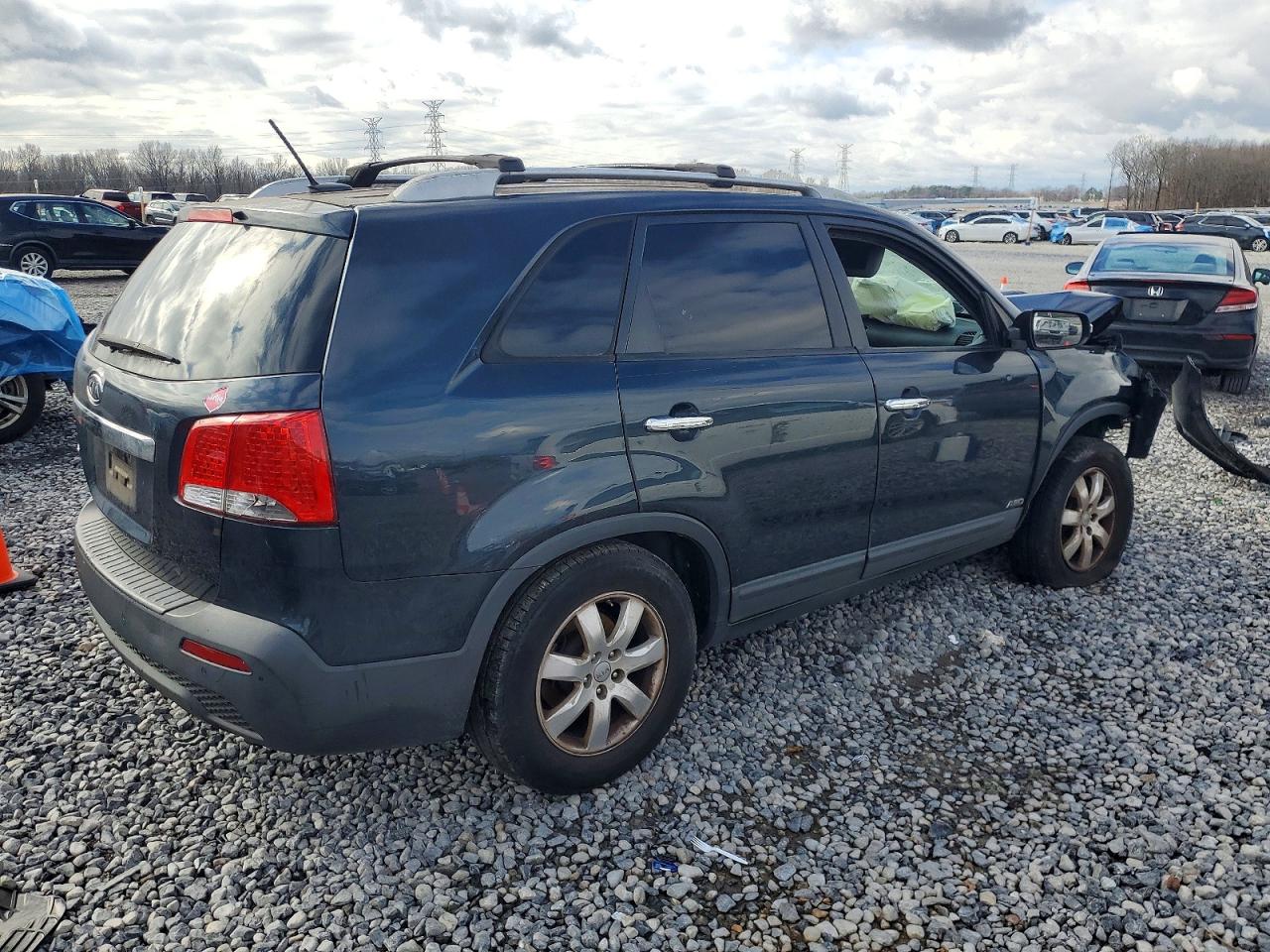 2012 KIA SORENTO photo 5