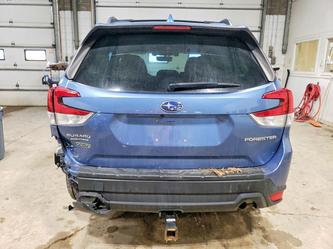 2021 SUBARU FORESTER PREMIUM photo 6